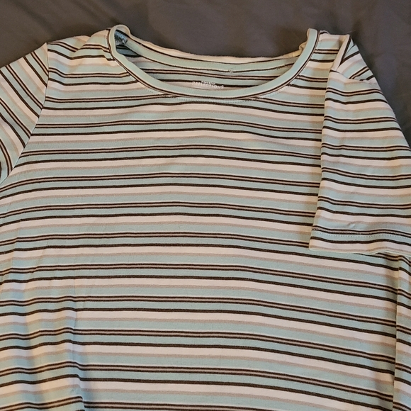 🤎Mint/Brown Striped T-Shirt - Picture 2 of 5